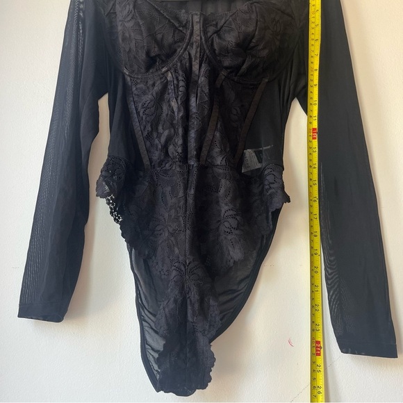 Shein Curve 0XL Black Lace Mesh Bodysuit Corset Style Long Sleeve Y2K Clubwear - Picture 10 of 10